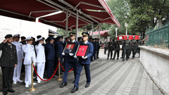 Hava Kuvvetleri Komutanı Hava Orgeneral Ziya Cemal KADIOĞLU, 16’ncı Hv.K.K. (E) Hv.Org. Halil SÖZER’in Cenaze Törenine Katıldı 2 / 6  2 / 6