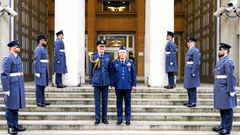 Hava Kuvvetleri Komutanı Hava Orgeneral Ziya Cemal KADIOĞLU'nun, Birleşik Krallık Ziyareti 1 / 4  1 / 4