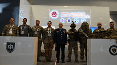 Hava Kuvvetleri Komutanı Hava Orgeneral Ziya Cemal KADIOĞLU, 17'nci Uluslararası Savunma Sanayii Fuarı'nı Ziyaret Etti 12 / 12  12 / 12