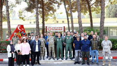 Savunma Muhabirliği Eğitimi’ne Katılan Basın Mensupları, 2'nci Ana Jet Üs Komutanlığını Ziyaret Etti 4 / 5  4 / 5