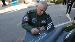 Hava Kuvvetleri Komutanı Hava Orgeneral Ziya Cemal KADIOĞLU, KIZILELMA İnsansız Savaş Uçağı ile Aynı Kolda Uçtu 7 / 16  7 / 16