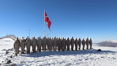 Milletimizin Sıcaklığı Her Koşulda Yanımızda 1 / 11  1 / 11