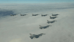 Yeni Yılın İlk Uçuşu 3 / 4  3 / 4