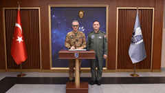Visit of NATO Allied Reaction Force Commander Lt. Gen. Gianluca CARAI 1 / 2  1 / 2