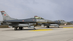 Karadeniz Eğitim Uçuşu İcra Edildi 2 / 3  2 / 3