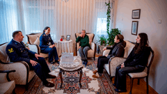 Fedakâr Türk Kadını Her Zaman Ordusunun Yanında 2 / 6  2 / 6