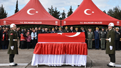 Hava Kuvvetleri Komutanı Hava Orgeneral Ziya Cemal KADIOĞLU, Kahraman Silah Arkadaşımızı Ebedi Filoya Uğurladı 4 / 15  4 / 15