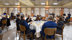 Hava Kuvvetleri Komutanı Hava Orgeneral Ziya Cemal KADIOĞLU Tarafından, Şehit Aileleri ile Gazi ve Aileleri Onuruna İftar Yemeği 4 / 6  4 / 6