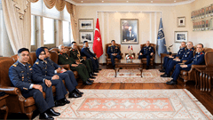 Malezya Hava Kuvvetleri Komutan Yardımcısı Korgeneral Dato’ Nur Hafis Bin ABDUL KARIM ve Beraberindeki Heyetin, Hava Kuvvetleri Komutanlığını Ziyareti 3 / 6  3 / 6