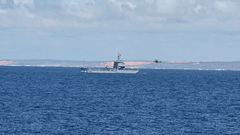 Gemiye İniş-Kalkış Eğitimi Başarıyla İcra Edildi 2 / 4  2 / 4