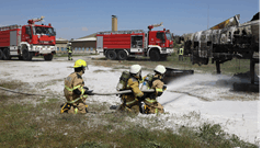 Uçak Yangınına Müdahale Tatbikatı başarıyla gerçekleştirildi 4 / 4  4 / 4