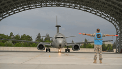 NATO Liderler Zirvesi Kapsamında HİK Uçağımızdan 7/24 Kesintisiz Görev 1 / 4  1 / 4