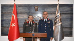 Genelkurmay Başkanı Orgeneral Selçuk BAYRAKTAROĞLU’nun, Hava Kuvvetleri Komutanı Hava Orgeneral Rafet DALKIRAN’ı Ziyareti 3 / 4  3 / 4
