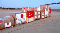 Türkiye Cumhuriyeti'nden A400M Uçağı ile İngiltere ve Libya'ya Sağlık Malzemeleri Yardımı 10 / 11  10 / 11