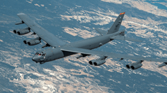 Escort Duty and Air-refueling Support Provided to US B-52 Aircraft 3 / 6  3 / 6